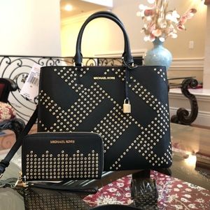 michael kors adele handbag